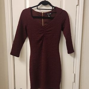 Forever 21 Red Bodycon Dress with Square Neck and 3/4 Sleeves